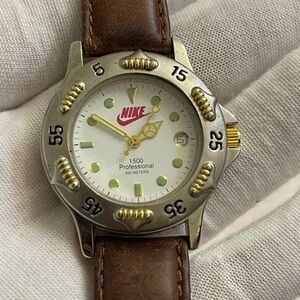 Vintage Nike 1500 Professional 200 Meters 90s aesthetic Quartz 37mm Unisex Watch